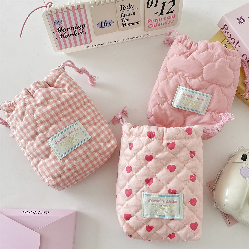 Wholesale Stylish Quilted Pink Heart Camera Pouch Soft Padded Storage Bag For CCD Polaroid Travel