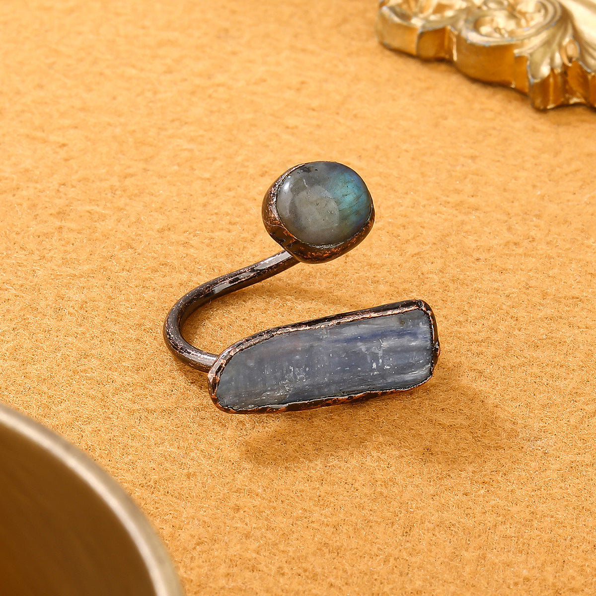 Wholesale Retro-Style Natural Stone Open Double-Ended Ring
