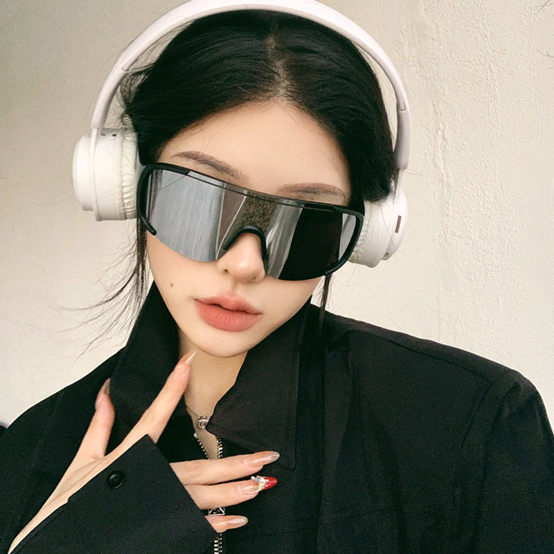Wholesale Trendy Frameless Windproof Cycling Sunglasses UV400 Fashion Accessory Gift for Men