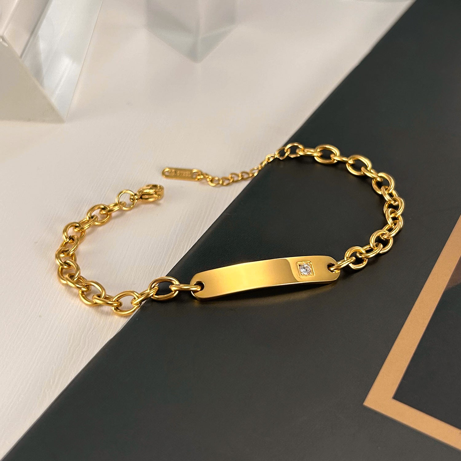 Bracelet accessoires de plaques incurvées en acier en acier en gros titane