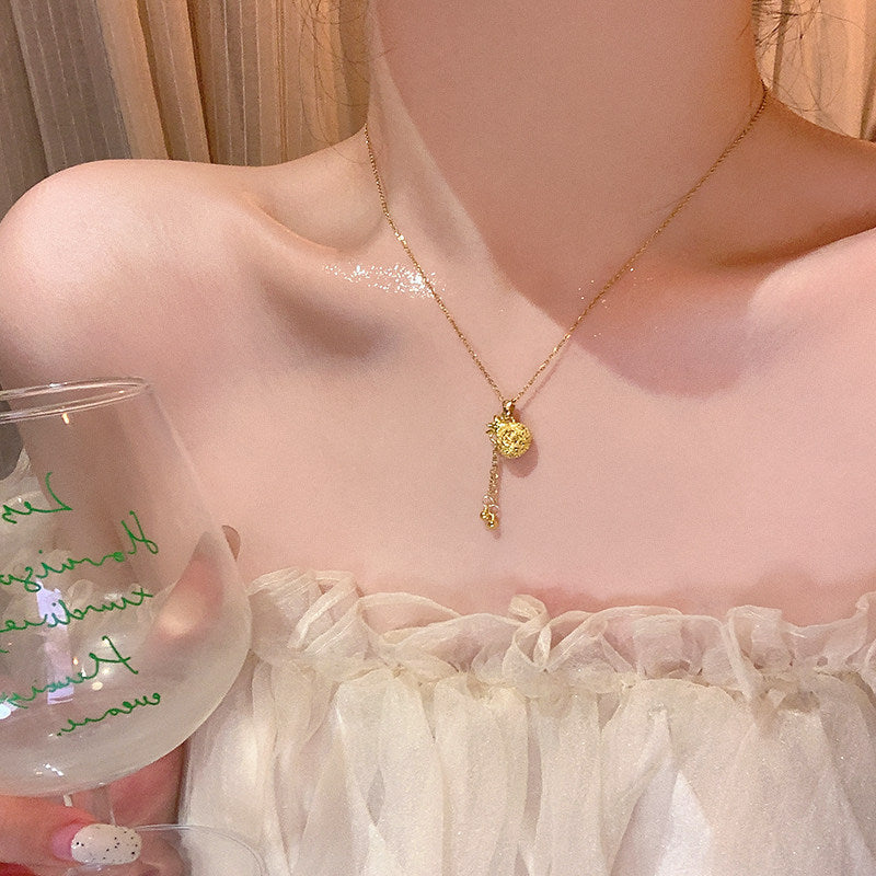 Wholesale Titanium Steel Collarbone Necklace with Zircon and Pearl Pendant