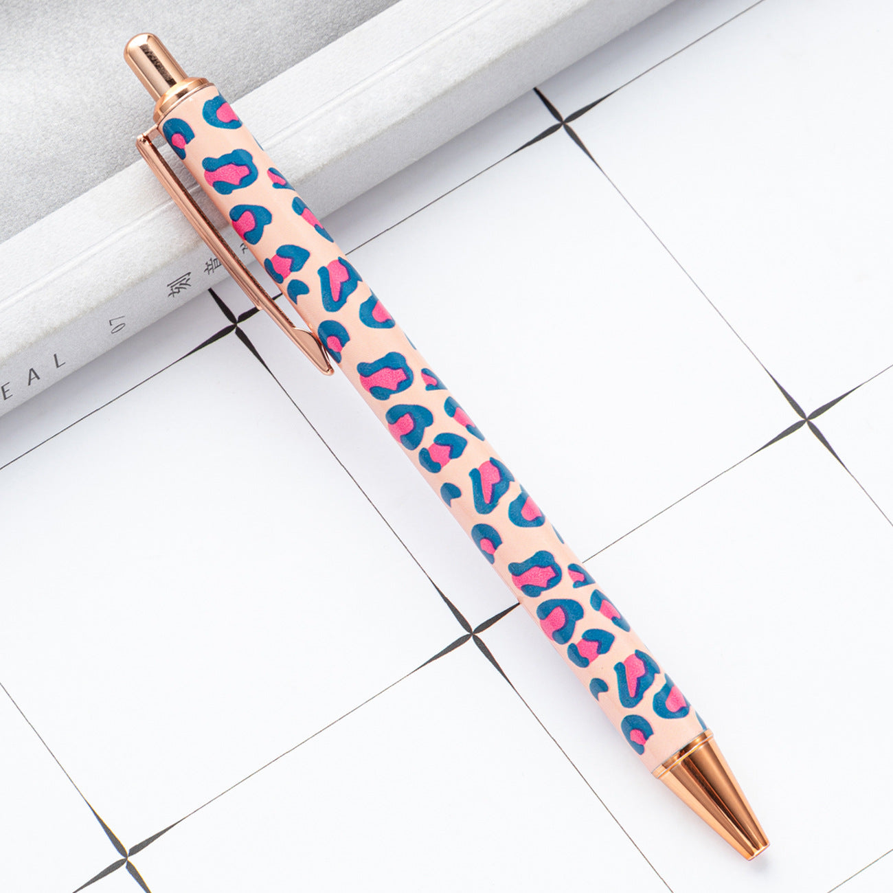 Wholesale Back to School floral film pen multi-color cartoon cute leopard ballpoint pen