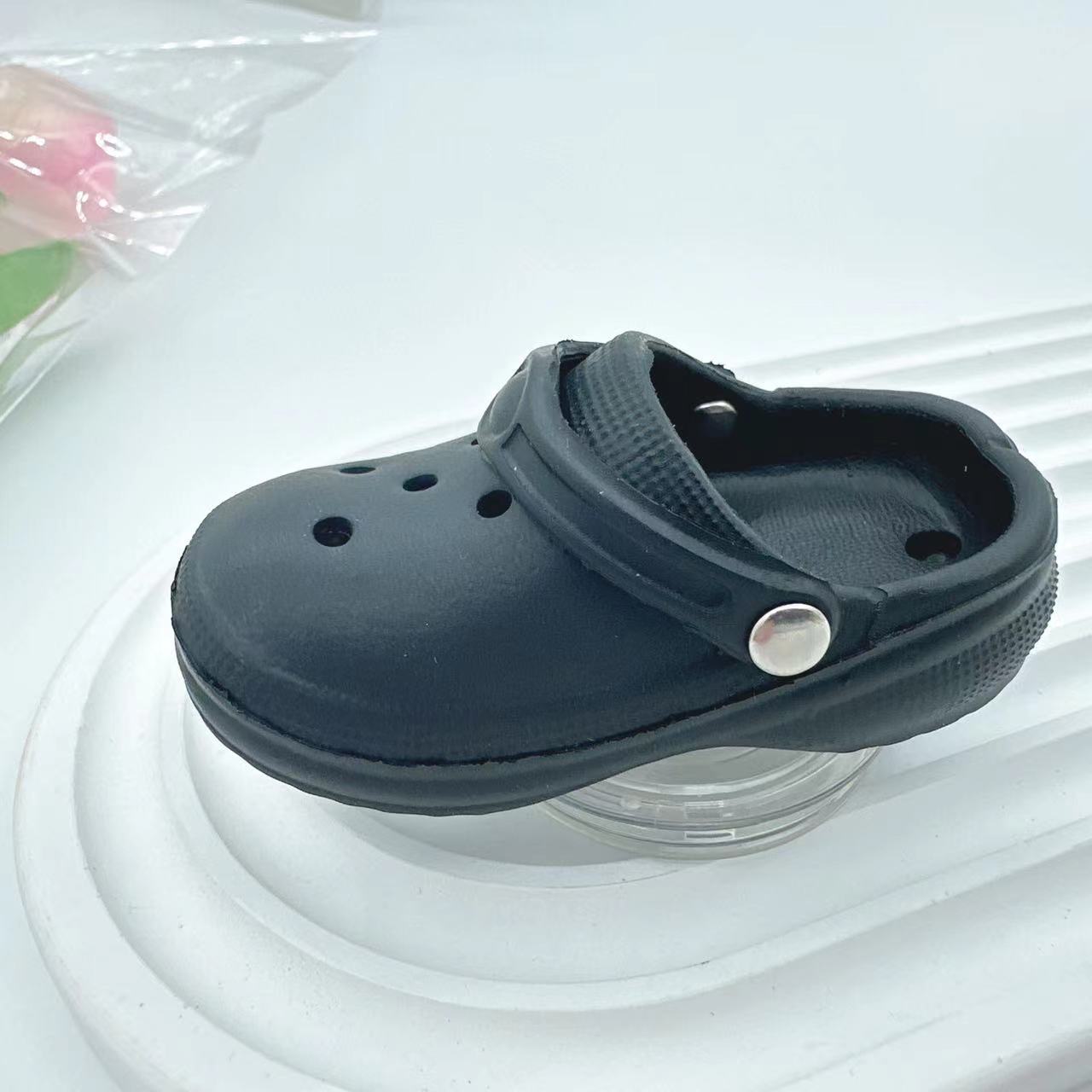 Wholesale Anti-Lost Creative Clogs Transparent phone stand