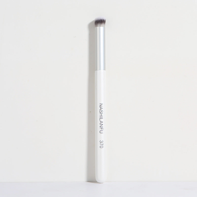 Wholesale Single Round Head 270 Concealer Brush ACC-MB-LLS005