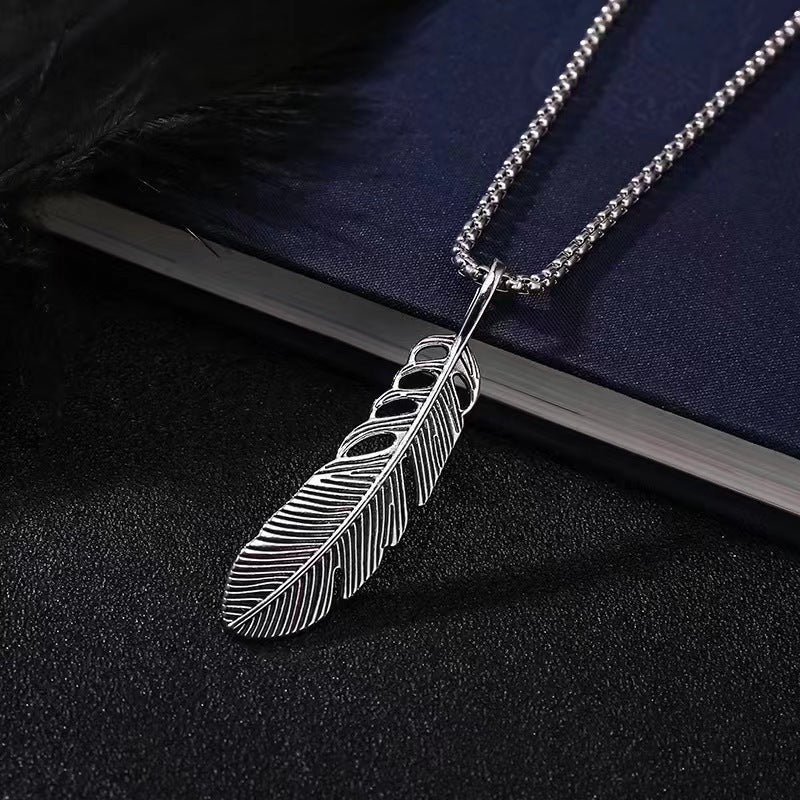 Wholesale Turquoise Eagle Claw Alloy Vintage Maple Leaf Pendant Sweater Chain Long Necklace Titanium Steel ACC-NE-BYJY011