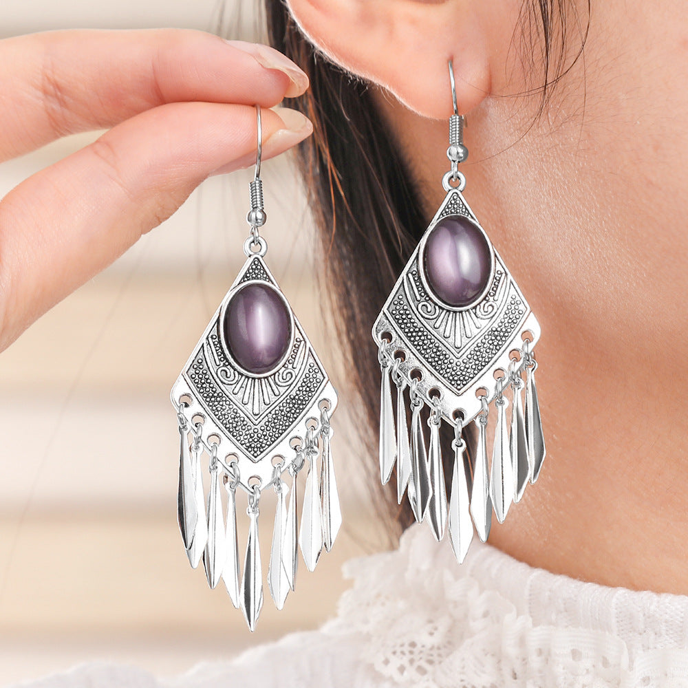 Wholesale ‌ New Chinese-Style Retro Ethnic Silver Tassel Earrings,  Exotic Ethnic Style,  Light Luxury,  High-End Feel,  Ancient Style Ear Hooks and Ear Pendants ‌