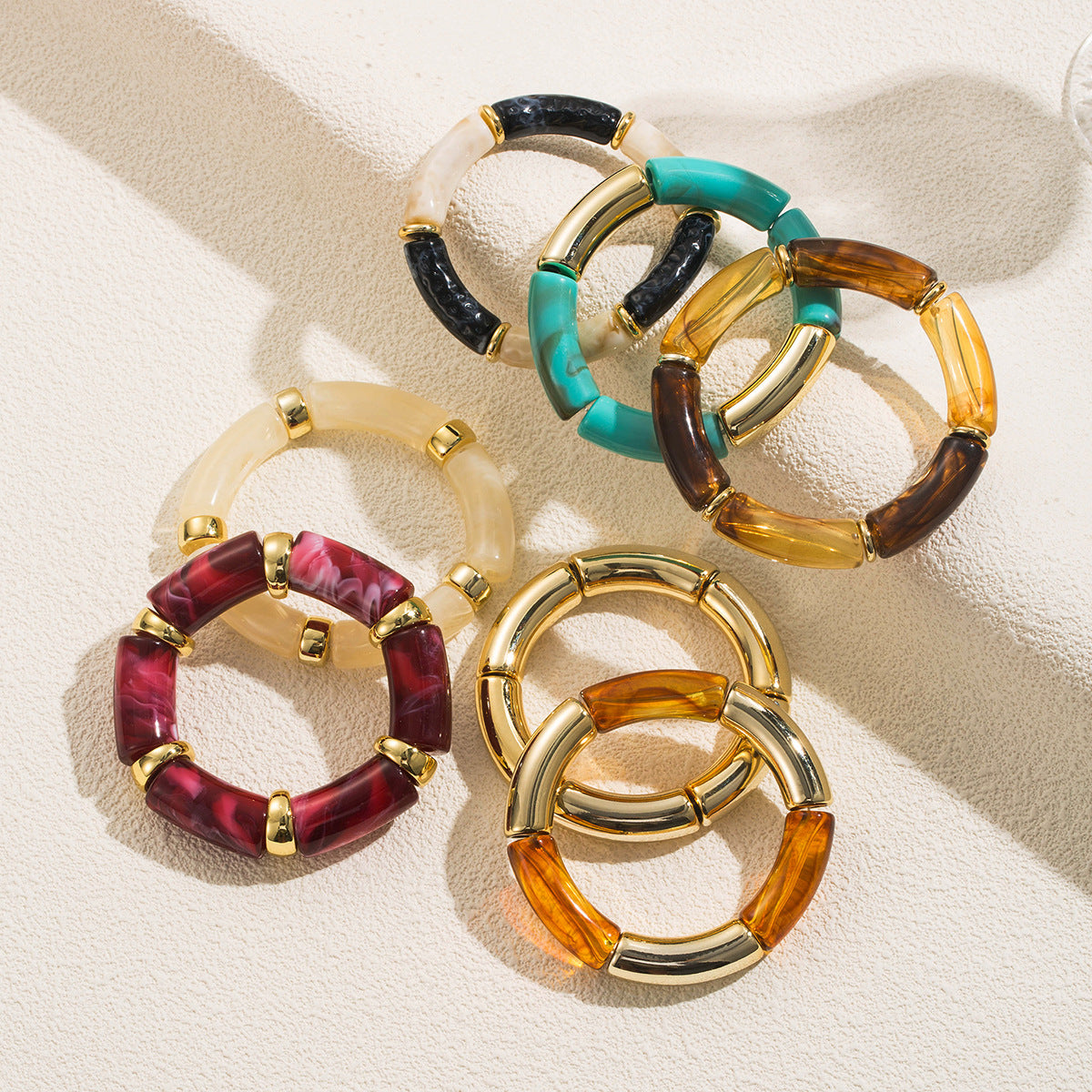 Bracciale elastico di bambù in resina di nicchia all'ingrosso braccialetto a gomito con giuntura di colore semplice