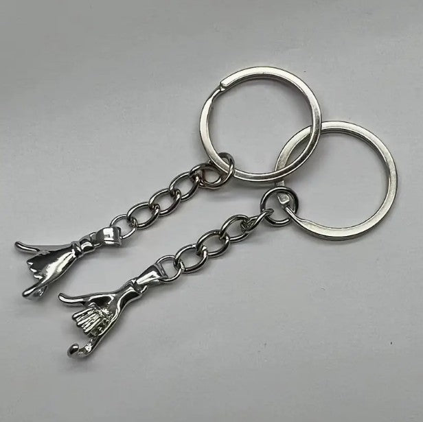 Wholesale couple hand in hand creative keychain