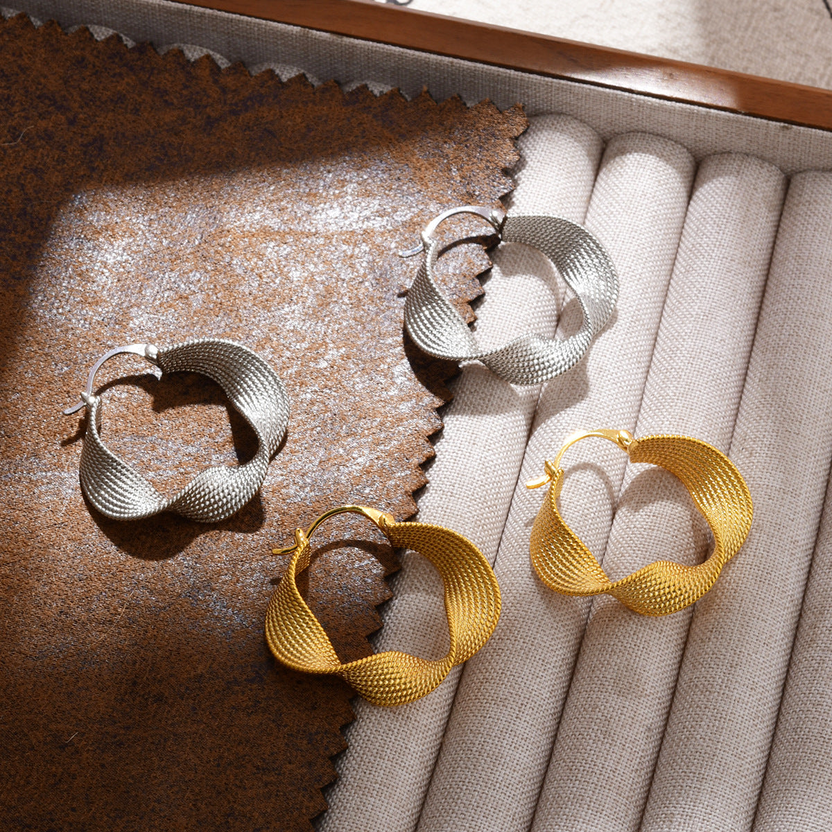 Wholesale twisted woven twist ear buckle  irregular exaggerated  earrings