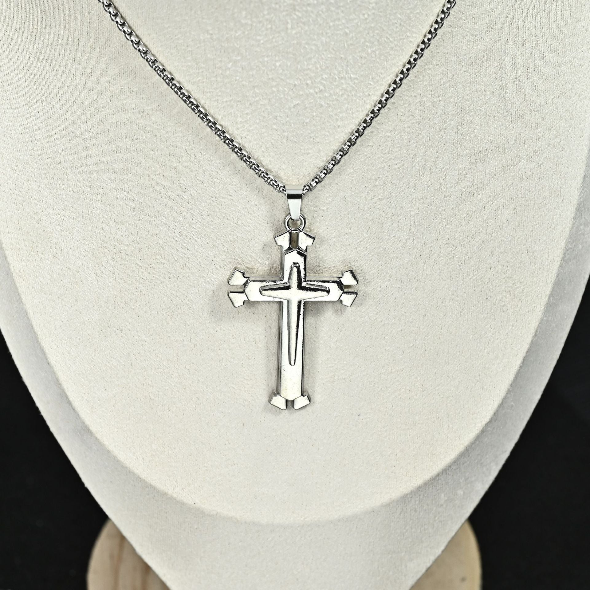 Wholesale Retro Vintage Cross Pendant Necklace For Men Stainless Steel Long Chain Chic Fashion Jewelry Accessory Gift