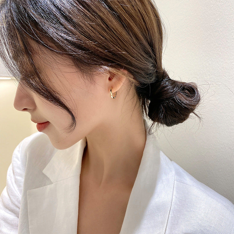 Wholesale Gold-Plated Copper Hoop Earrings Irregular Simple Design Boutique Resale for Women