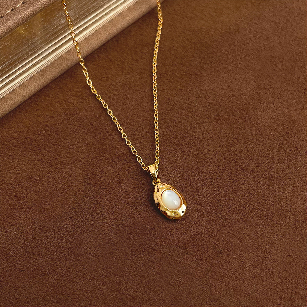 Wholesale Luxury Mother-of-Pearl Necklace for Women,  Fashionable Zirconia Clavicle Chain,  High-End Sweater Chain