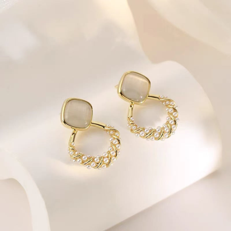 Wholesale Light Luxury High-grade Cat's Eye Stone Geometric Diamond Pearl Earrings
