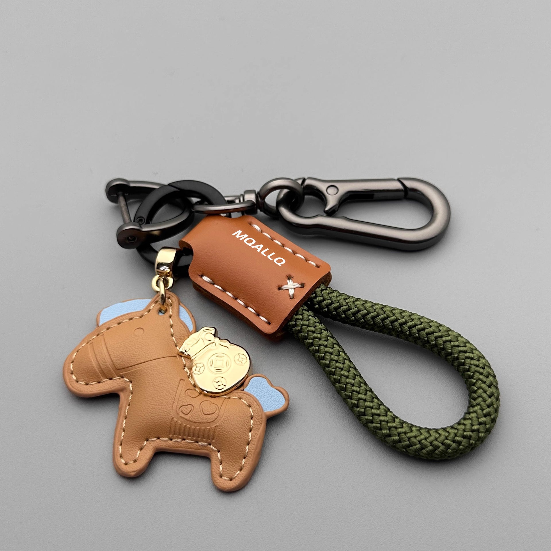 Wholesale Modern Minimalist Keychain with Green Flocked Rope and Pony,  Car Key Accessory for Boutique Resale