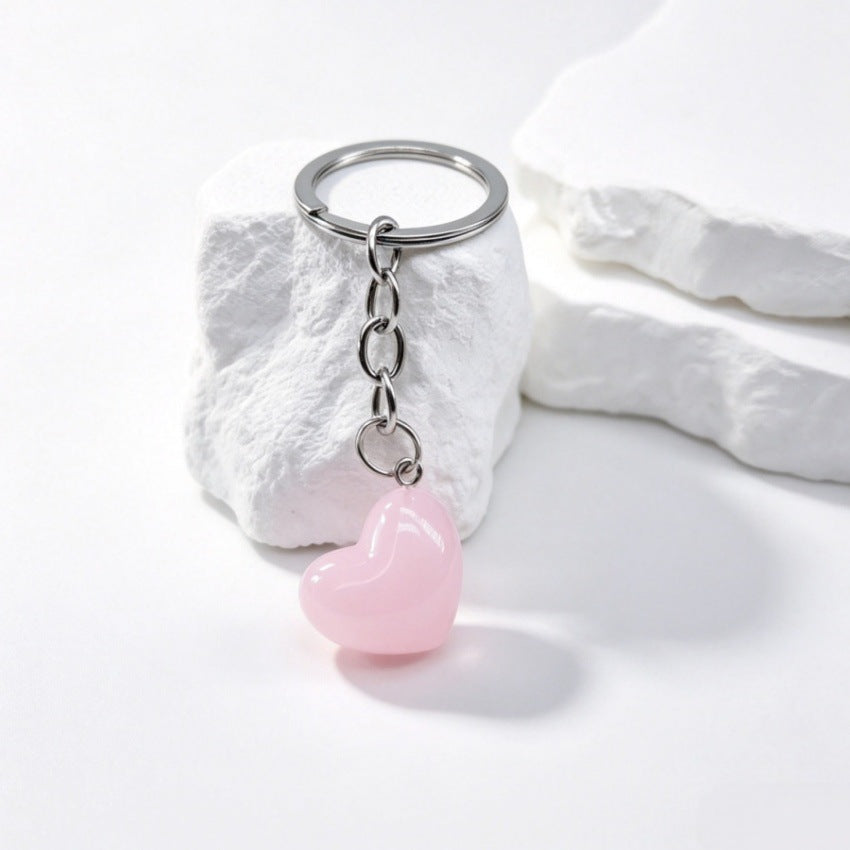 Wholesale Resin Luminous Heart Keychain Fashionable Bag Charm For Handbags And Keys Decorative Gift For Wedding Party Boutique Resale