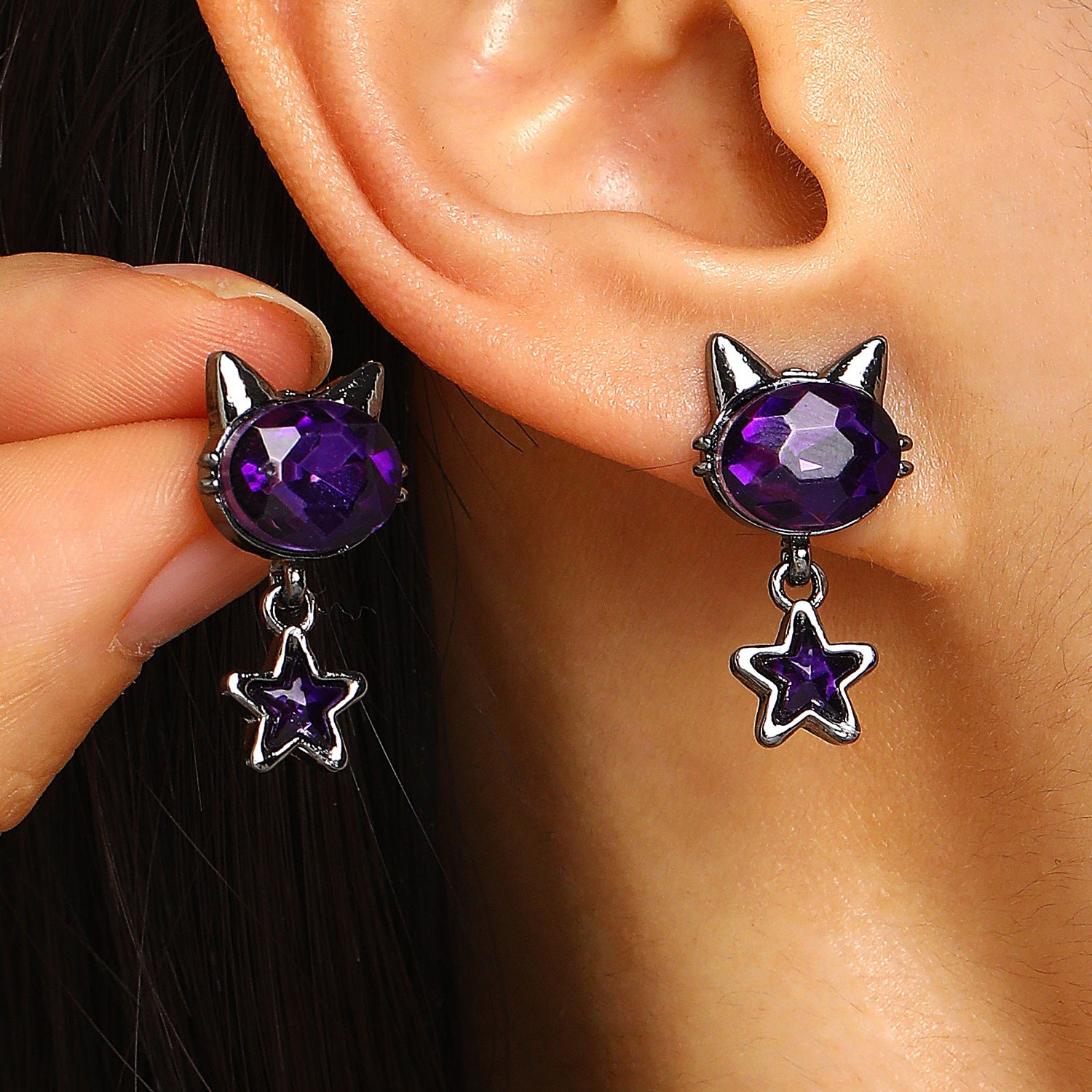 dxx-img:c193114c42212e6c187835e524c1954a,ACC-ES-6134837497832-M1