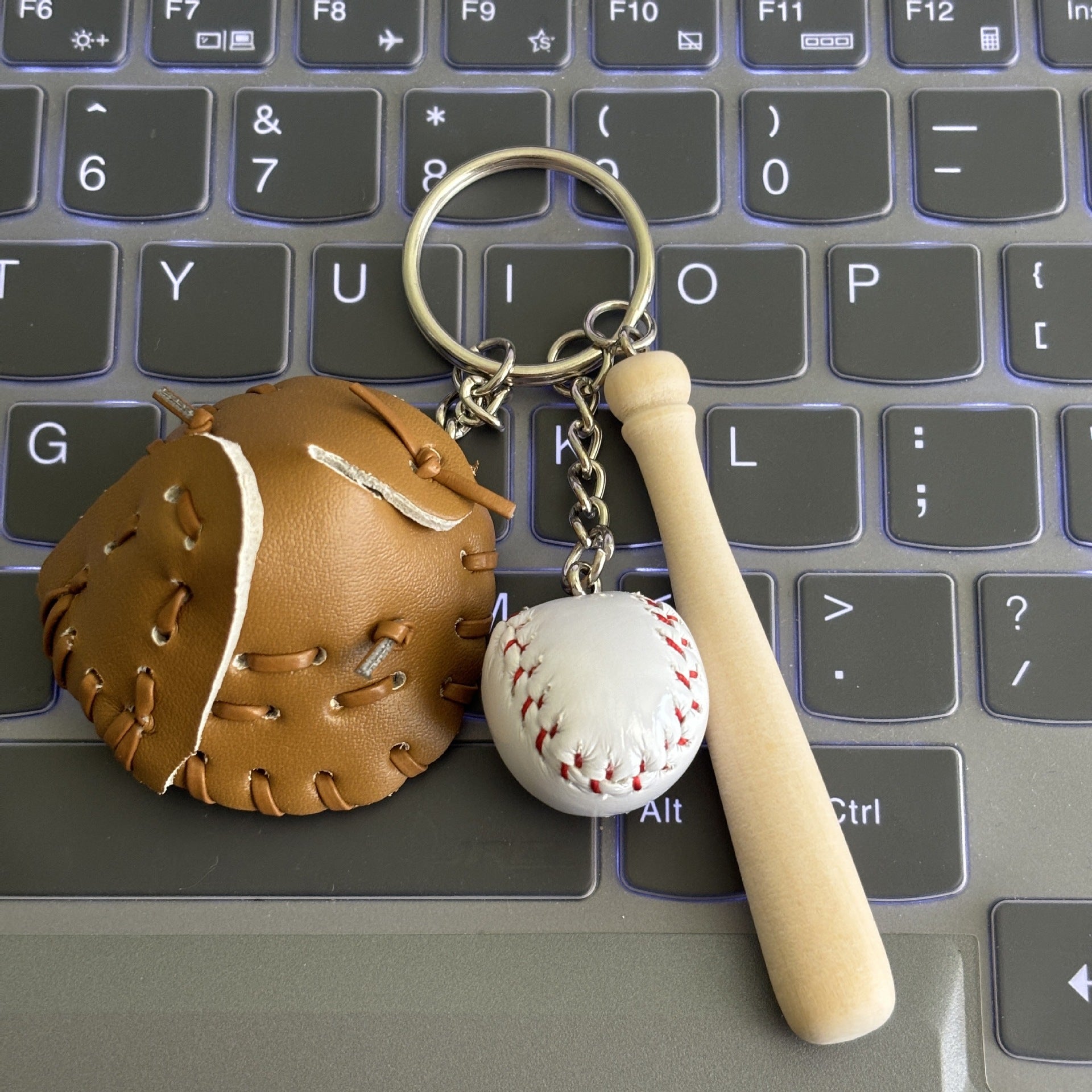 Wholesale Softball Gloves Baseball Keychain