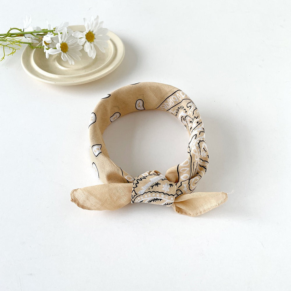 Wholesale cashew flower square silk scarf