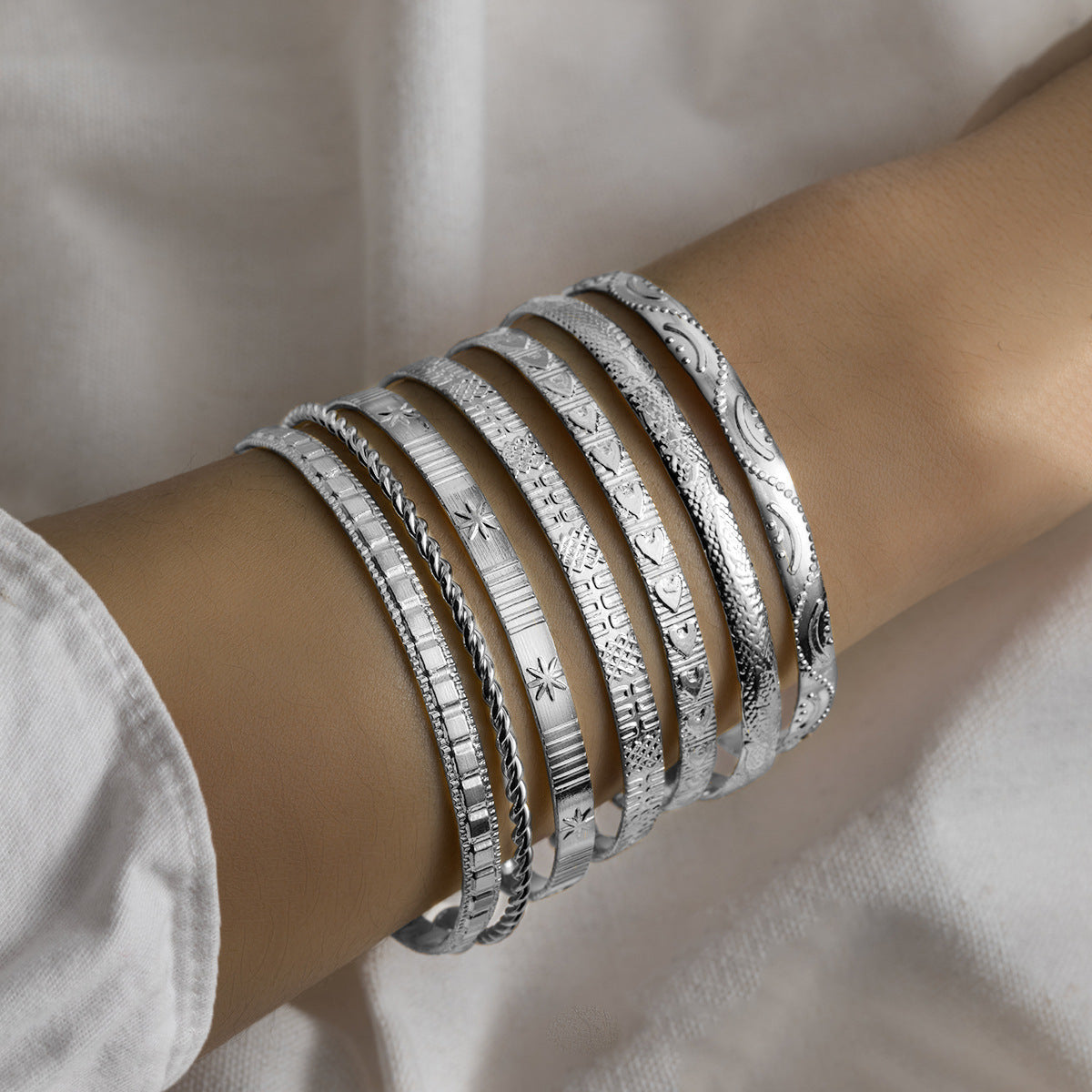 Wholesale Half Alloy Spiral  Round Bead Style  Opening Bracelet