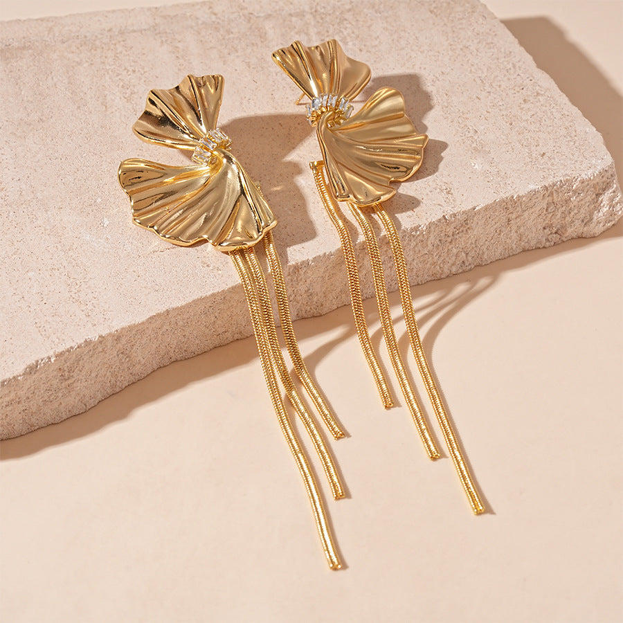 Wholesale Metallic zircon flower long tassel silver needle earrings