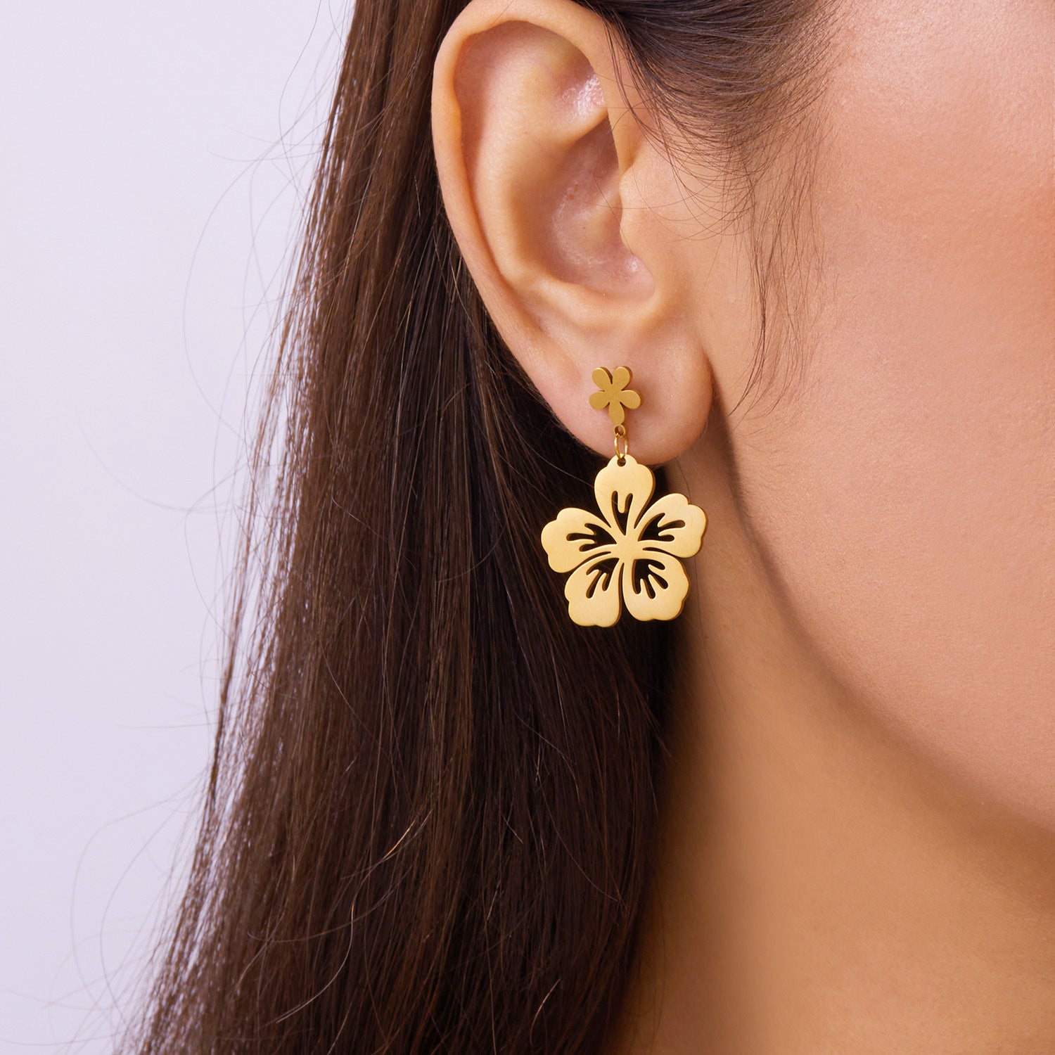 Wholesale Stainless Steel Shell Earrings  Fashion Hollow Flower Earrings