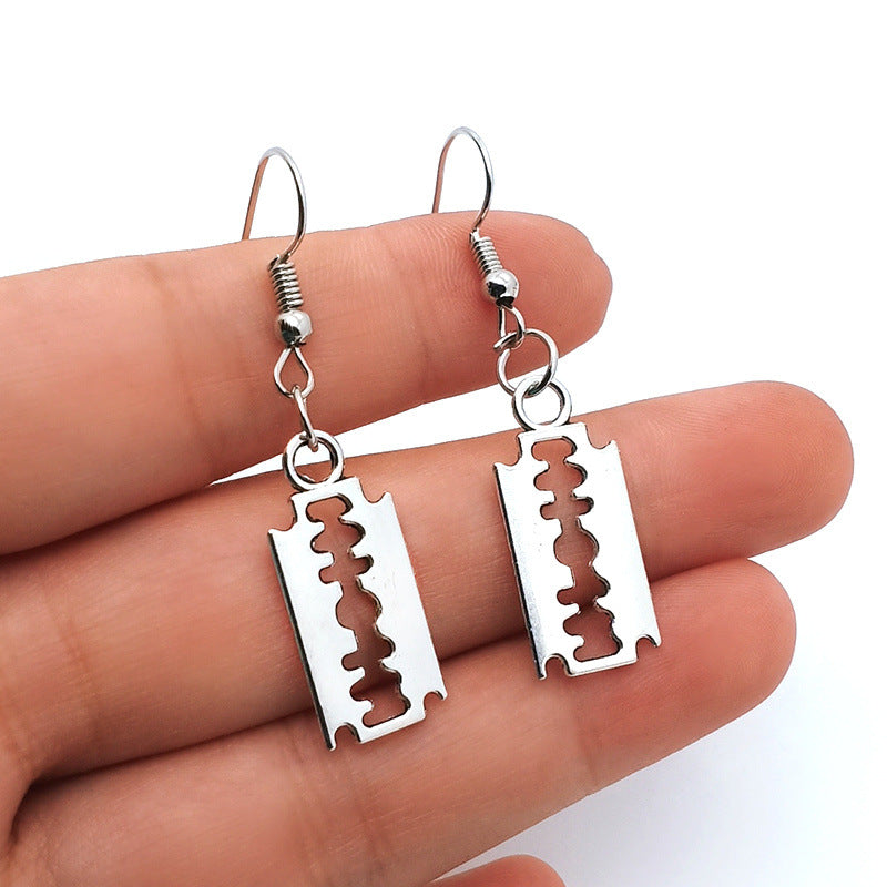 Wholesale Alloy Gothic Punk Razor Blade Earring and Pendant Set for Women Party Rock