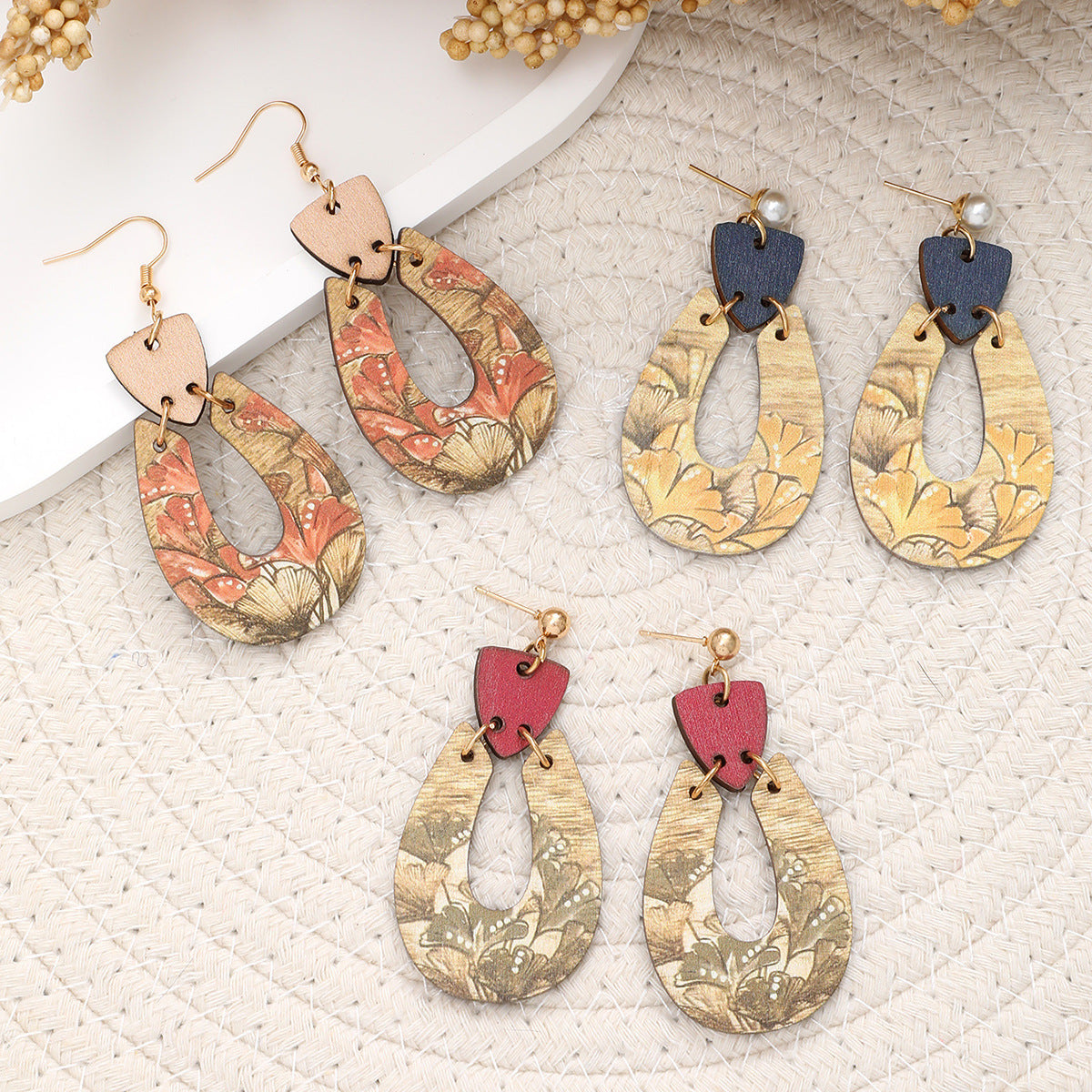 Wholesale  Bohemian Style Retro High-grade Exaggerated Wooden Earrings