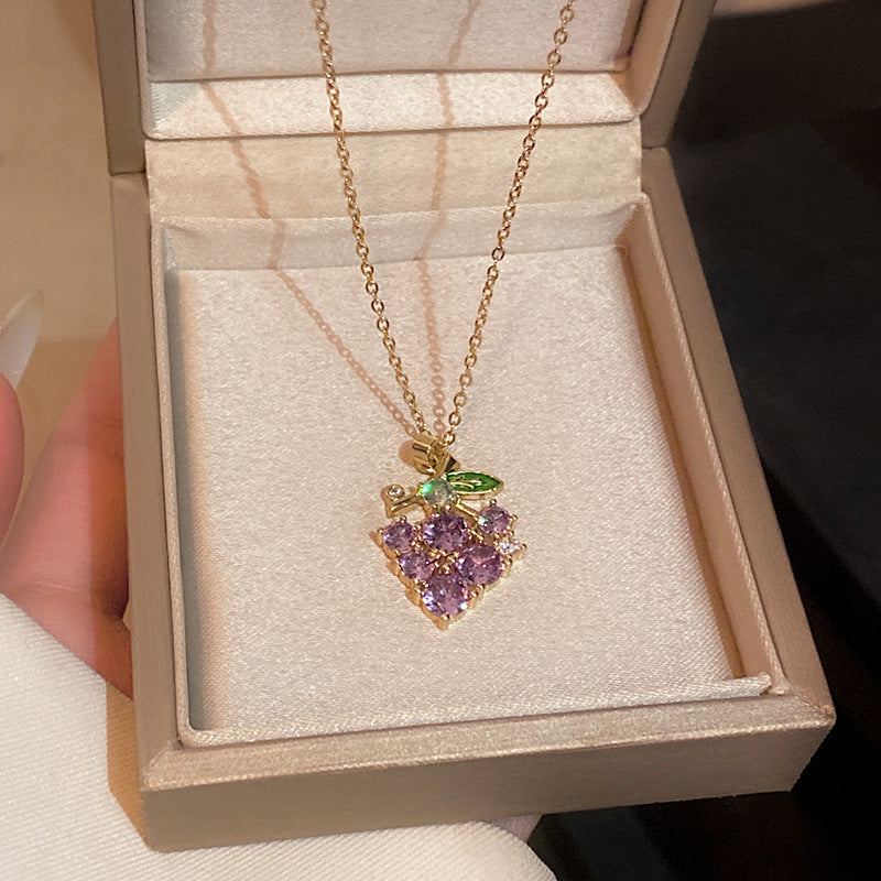 Wholesale Titanium Steel Collarbone Necklace with Zircon and Pearl Pendant