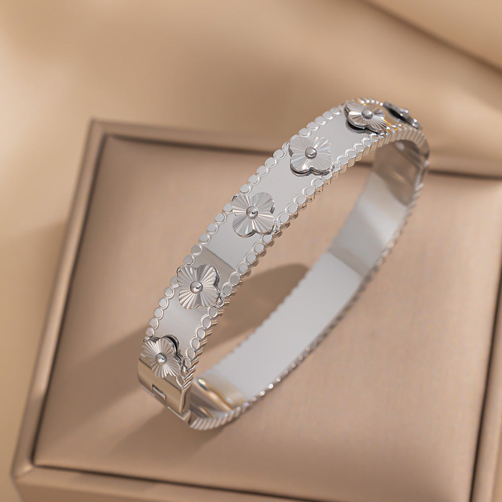 Wholesale Titanium Steel Diamond Bracelet ACCVIP-BT-KuCai012