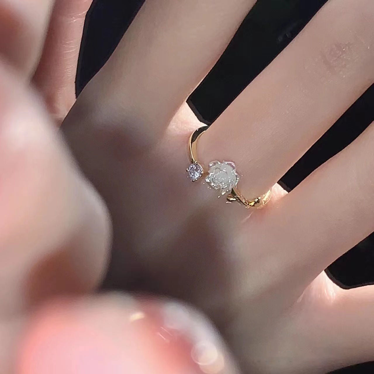 Wholesale Super Flash ns Camellia Ring  Sweet Bianhua Not Faded Opening Finger Ring