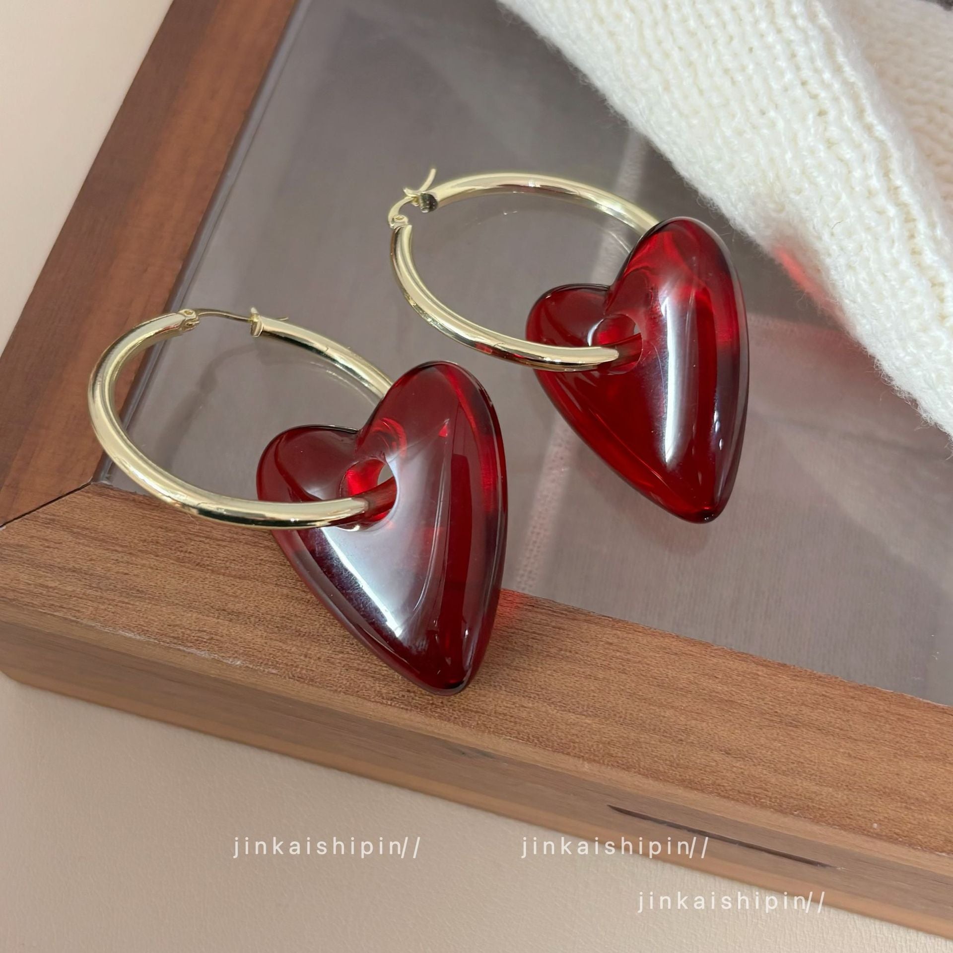 Wholesale  Red Love Earrings  Light Luxury Ear Buckle Ear Jewelry