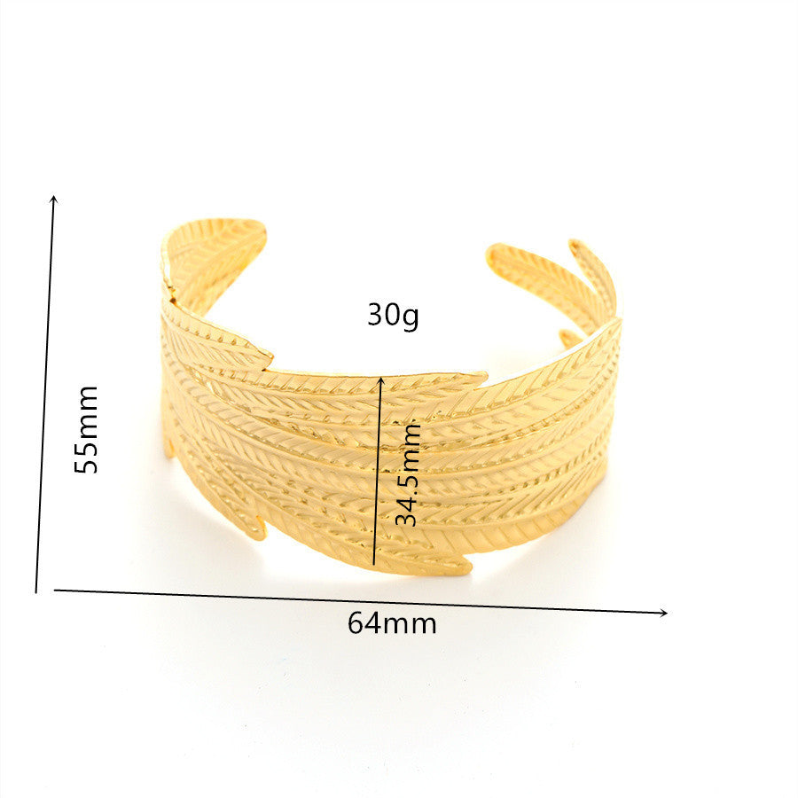 Wholesale Retro Luxury Bracelet 18k Gold Plated Bracelet Titanium Steel Bracelets ACC-BT-TaiYu004