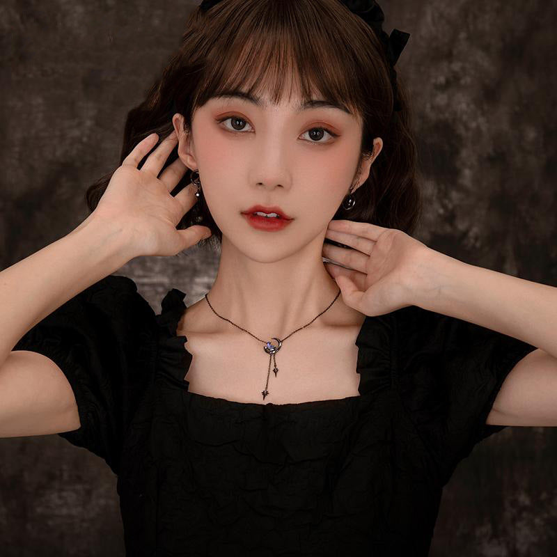 Wholesale  moon pendant necklace personality fashion temperament clavicle chain