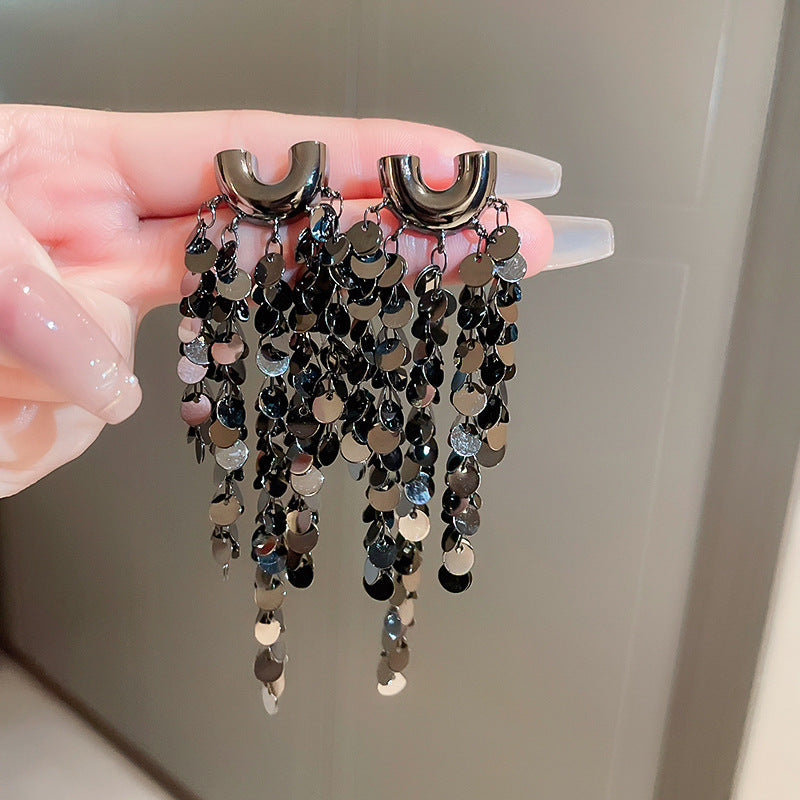 Wholesale Silver Needle U-Shaped Cluster Sequin Long Tassel Earrings