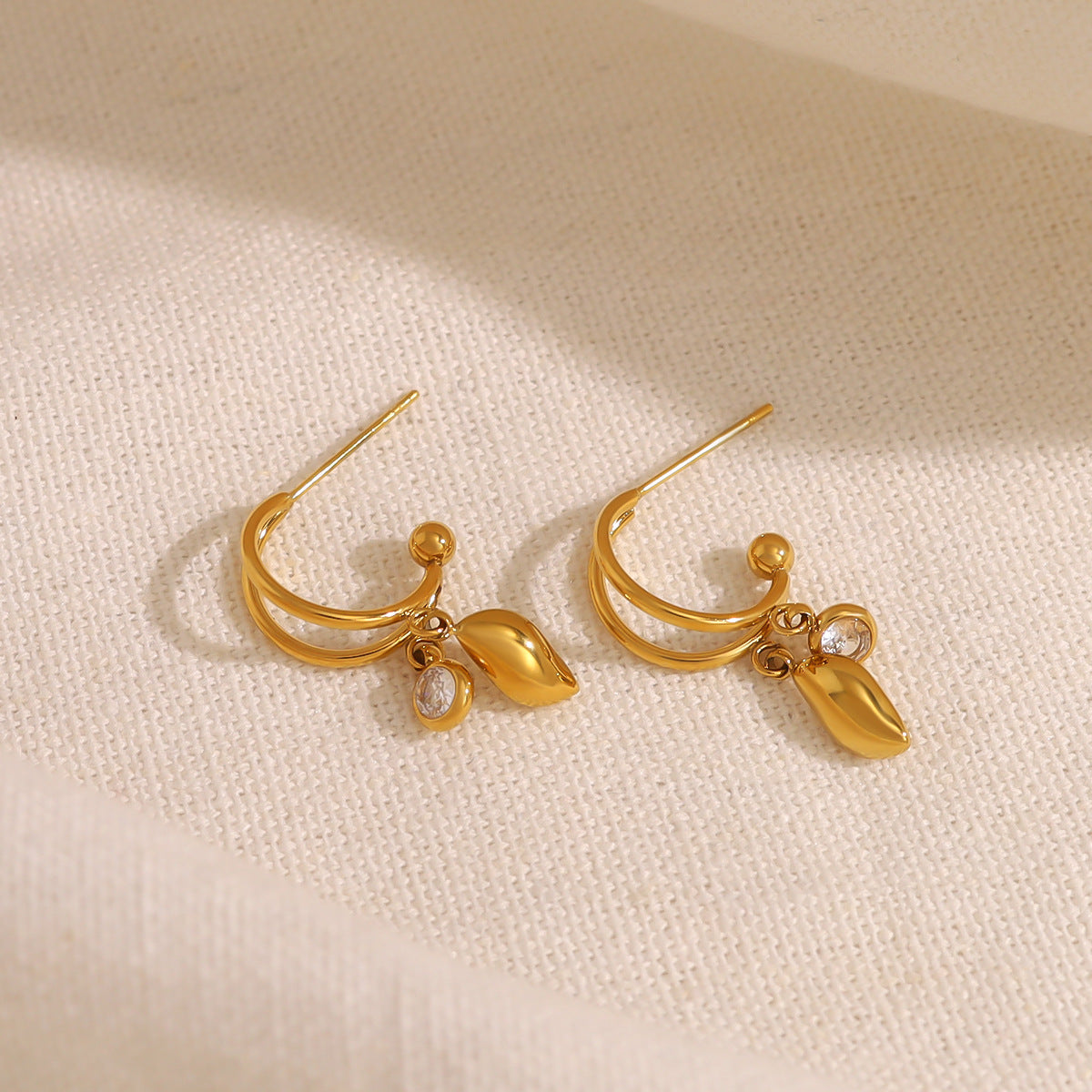 Wholesale  Geometric Glow Pendant 18K Gold Titanium Steel Round Zircon  Earrings