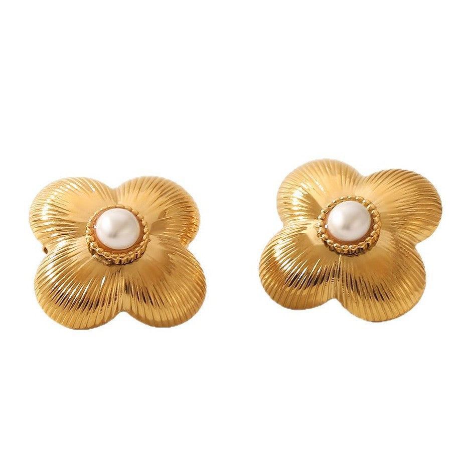 Wholesale  light luxury stainless steel 18K gold inlaid pearl flower-shaped earrings