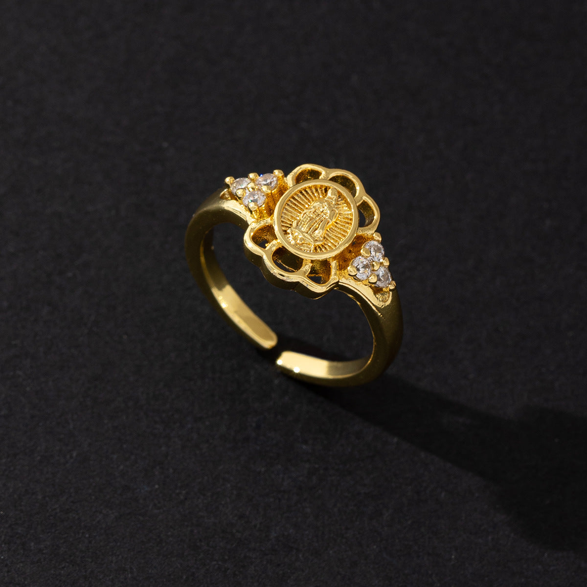 Wholesale Copper Zircon Virgin Mary Adjustable Couple Ring Electroplated Fashion Jewelry