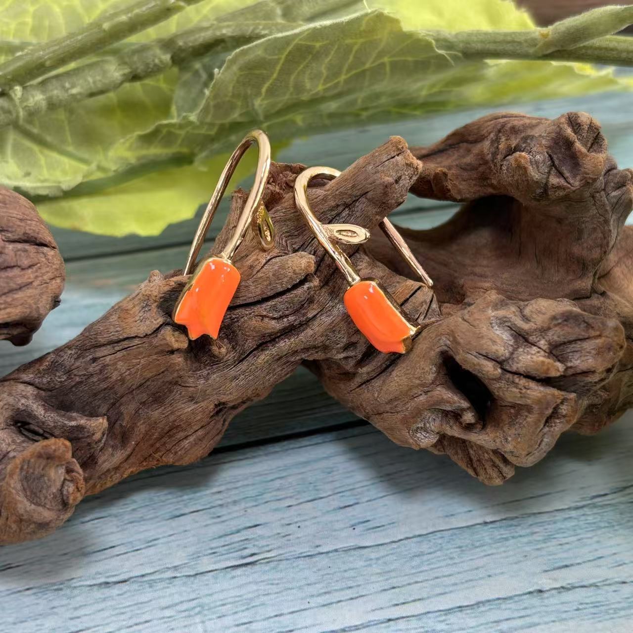 Wholesale Ancient flower long simple alloy earrings