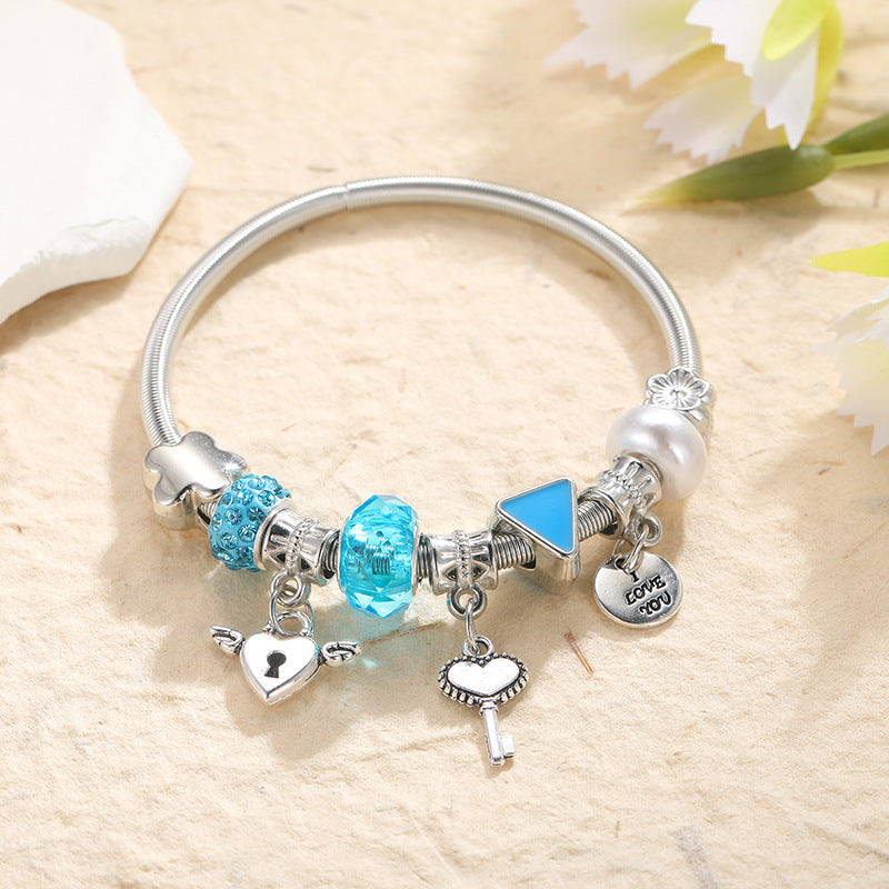 Wholesale Stainless Steel Diamond Finish Heart Bracelet For Women Chic Vintage Jewelry Accessory