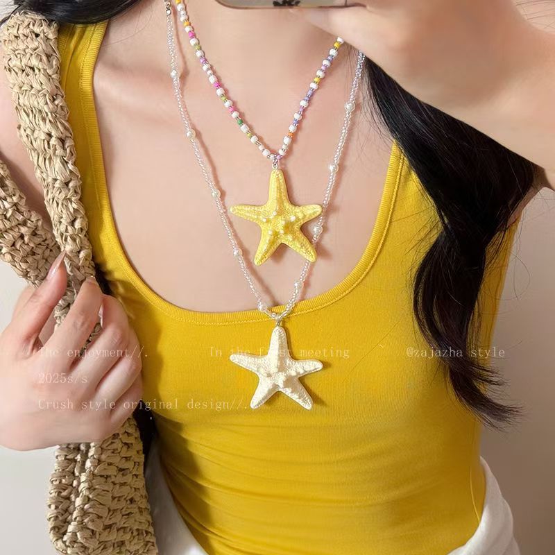 Wholesale Plastic Resin Long Beaded Starfish Necklace Summer Beach Vacation Style Yellow Pendant Jewelry Accessory For Women