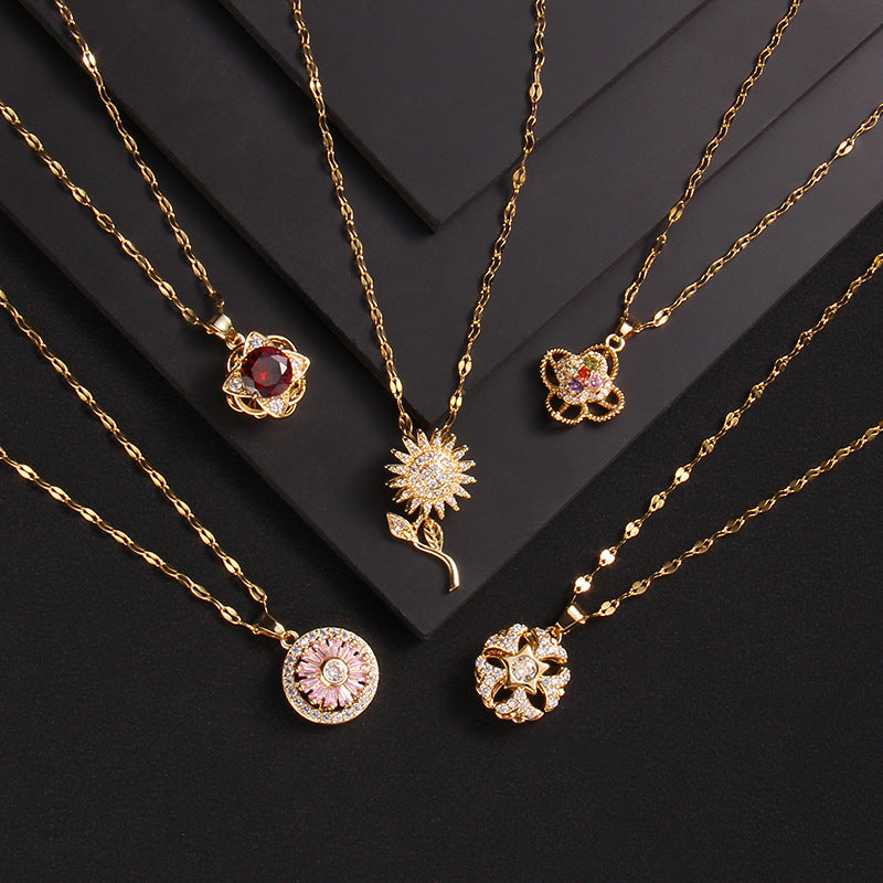 Wholesale Zircon Four Leaf Clover Necklace Care Bear Pendant Titanium Steel Heart Necklace ACC-NE-Rongc014