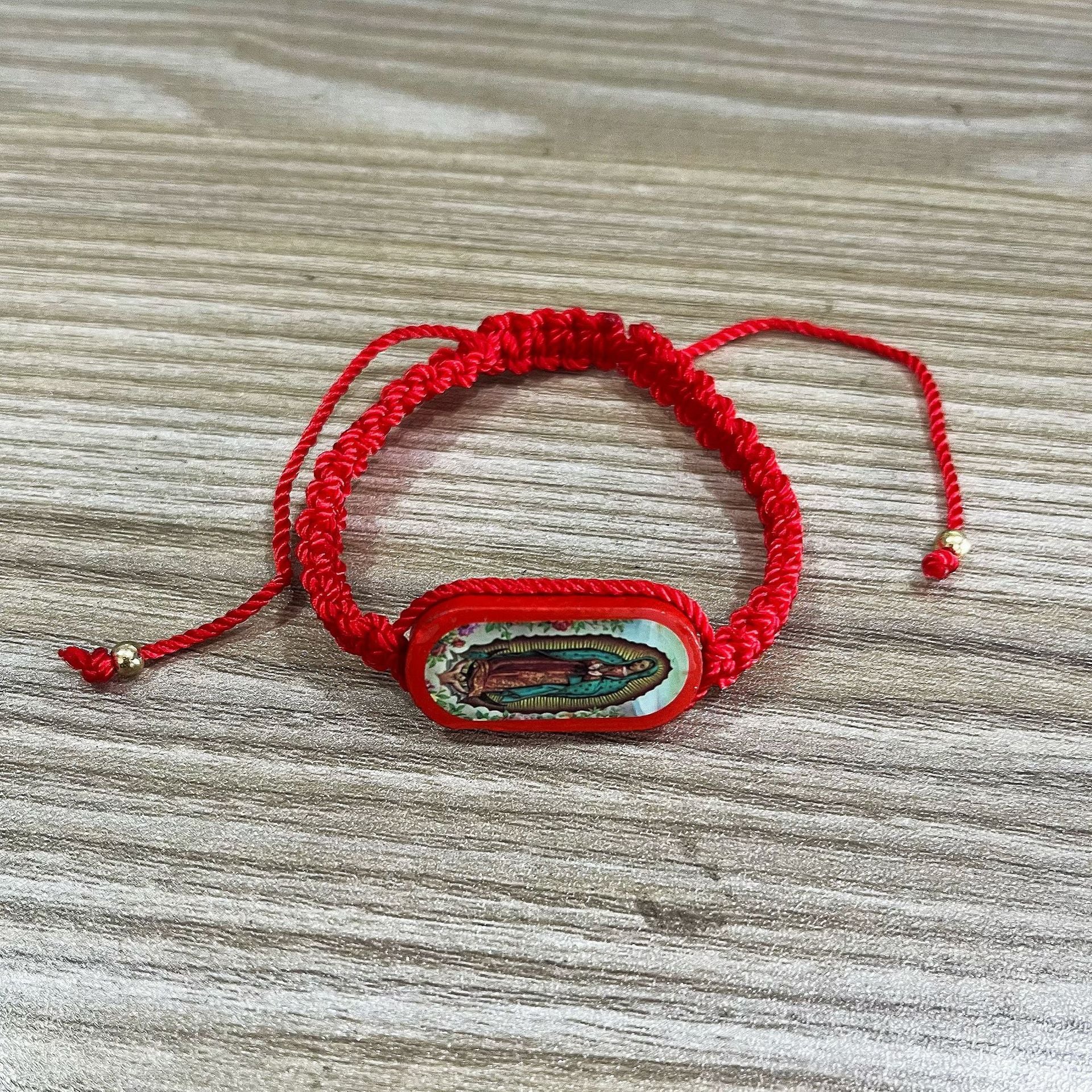 Wholesale Red Madonna Fortune Theme Hand Knitted Wood Bead Bracelet Fashion Jewelry Accessory For Casual Daily Wear Or Boutique Resale
