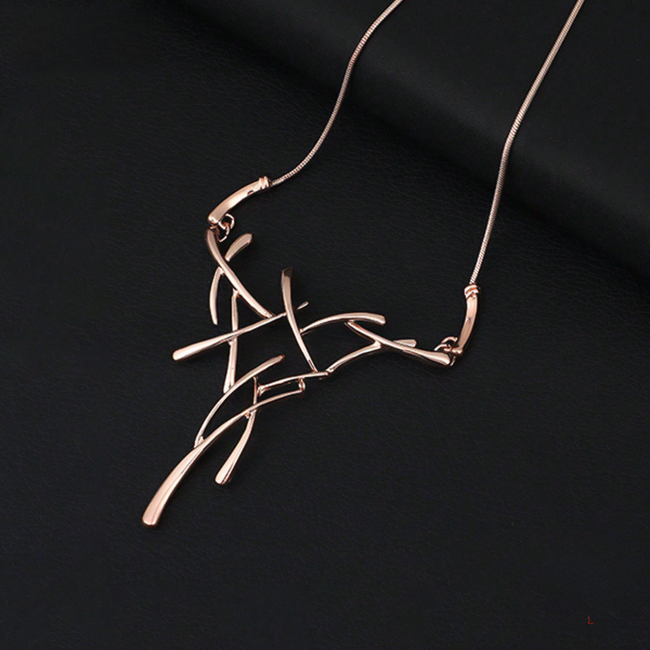 Wholesale irregular geometric tree branch clavicle chain necklace