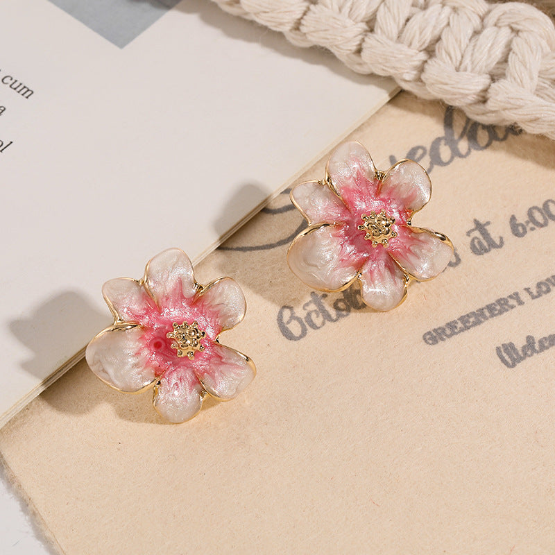 Wholesale Camellia Flower Color-changing Petal  Fashion Earrings
