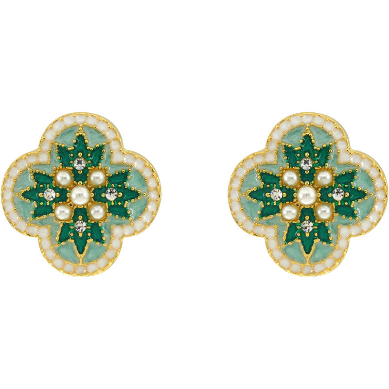 Wholesale Retro Court Style Flower Earrings