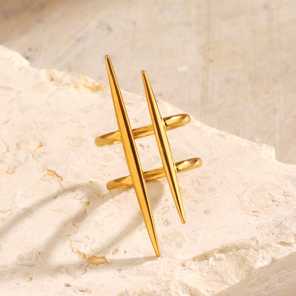 Wholesale European and American Hip Hop Style Stainless Steel Gold Plated Ring Fashion Accessory for Boutique Resale
