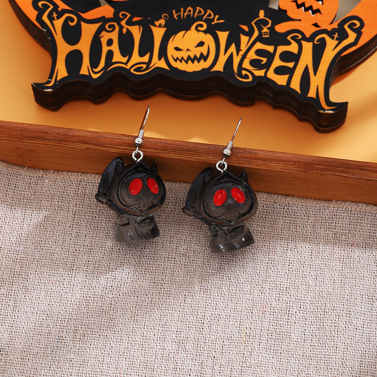 Wholesale  fun cartoon pumpkin ghost resin earrings