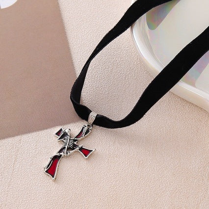 Wholesale Alloy Red Gothic Cross Skull Pendant Necklace Boutique Resale Jewelry Accessory