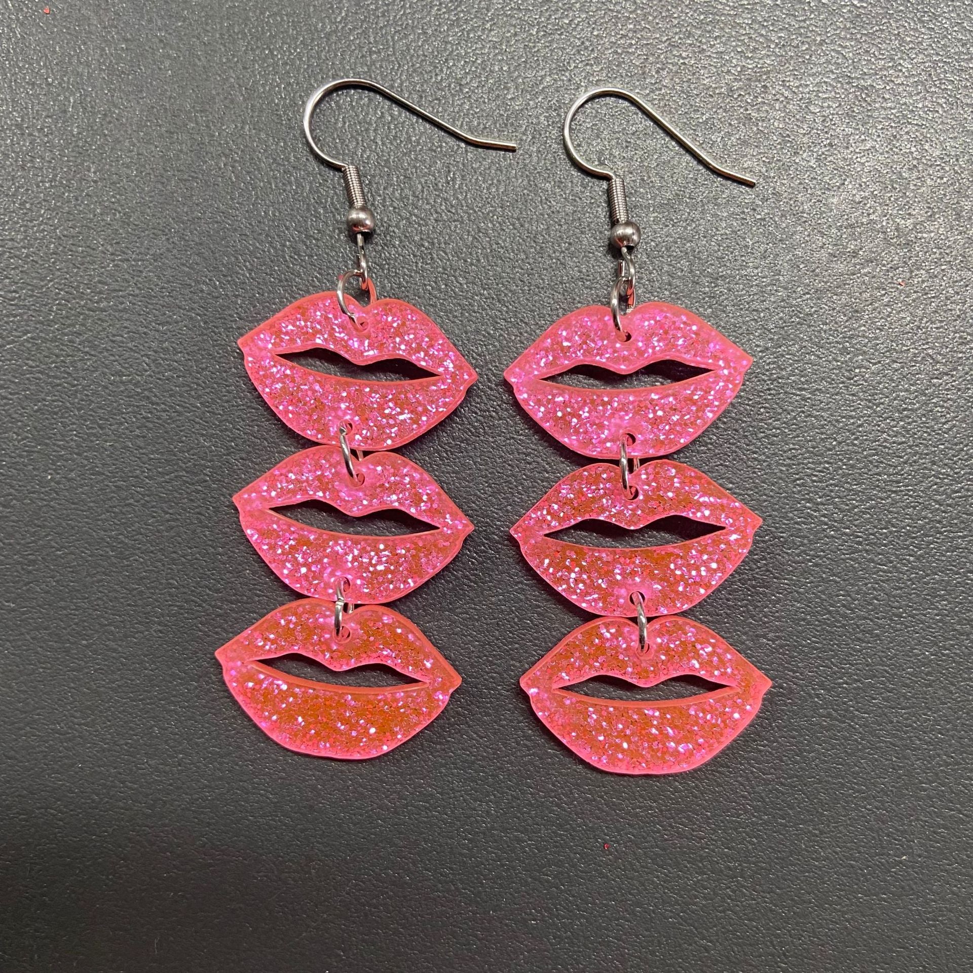 Wholesale  Valentine's Day acrylic lips flame red lip eardrops mouth earrings