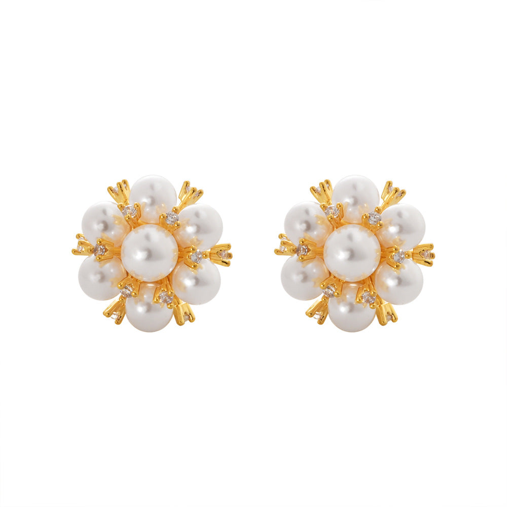 Wholesale  Light Luxury High-end Pearl Flower Elegant Earrings